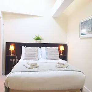 https://number-seven-regent-house.yorkshirehotels.net