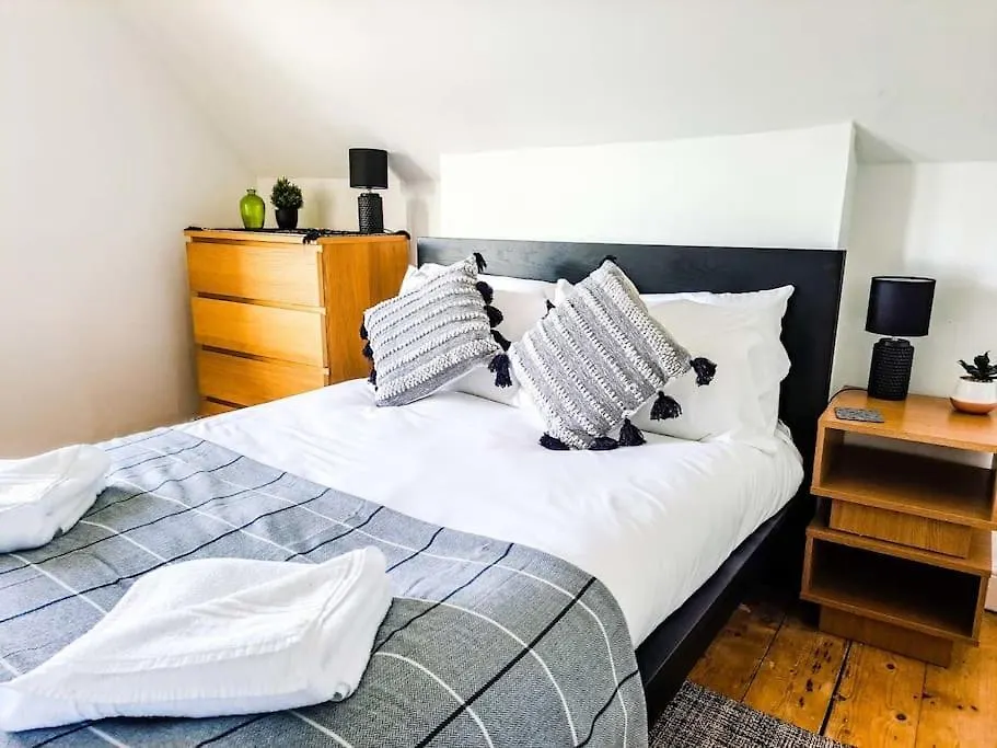 3 Bed Flat Near To Cardiff And Cardiff Bay Apartment